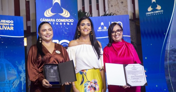 Una noche para la historia: la Cámara de Comercio conmemoró su legado reconociendo a quienes impulsan el progreso de Bolívar